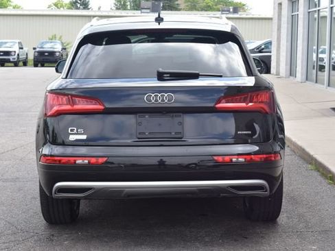 Used 2019 Audi Q5 2.0T Premium Plus w/ Premium Plus Package AWD/4WD image 12