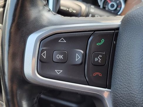 Used 2022 RAM 1500 Laramie AWD/4WD image 16