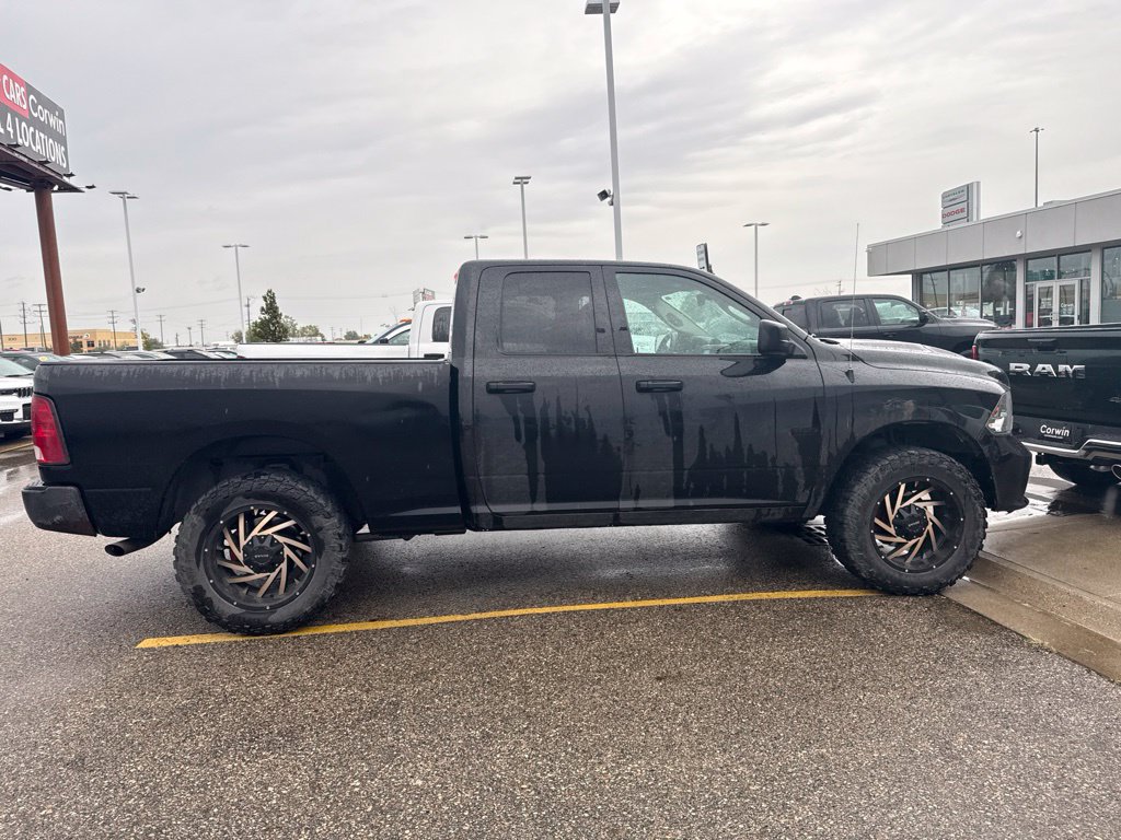 Used 2019 RAM 1500 Express w/ Wheel & Sound Group AWD/4WD image 8