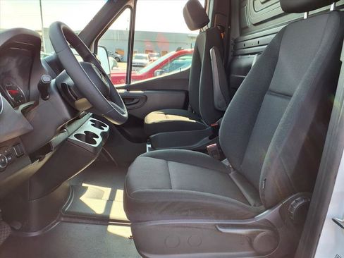 New 2025 Mercedes-Benz Sprinter 3500 image 4
