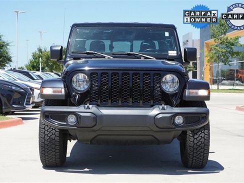Certified 2021 Jeep Gladiator Sport image 2