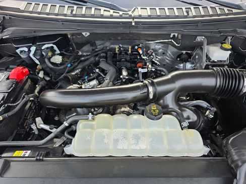 Used 2024 Ford Expedition Max Limited image 31