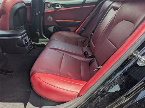 Used 2018 Kia Stinger GT1 RWD image 20