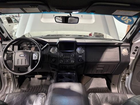 Used 2014 Ford F350 Lariat w/ Lariat Ultimate Package AWD/4WD image 17