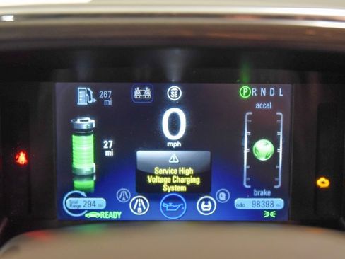 Used 2014 Chevrolet Volt Premium w/ Premium Trim Package image 25