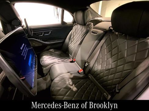 Certified 2023 Mercedes-Benz S 580 4MATIC Sedan image 23