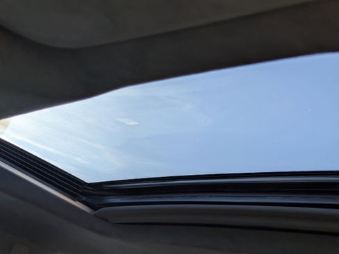 Used 2024 GMC Sierra 2500 Denali Ultimate image 25