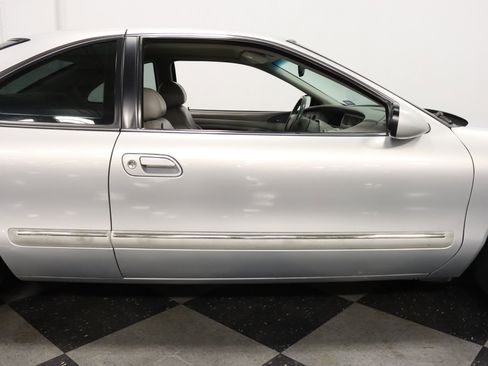 Used 1998 Lincoln Mark VIII image 36