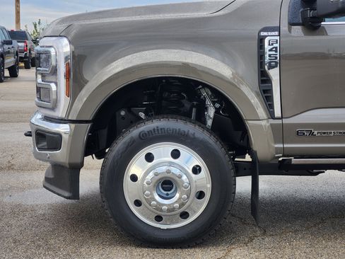 New 2026 Ford F450 King Ranch w/ Chrome Package AWD/4WD image 7