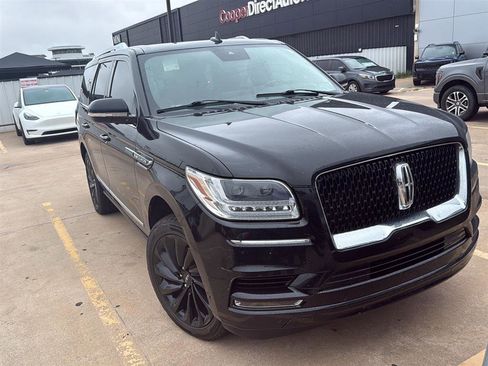 Used 2021 Lincoln Navigator Reserve AWD/4WD image 1