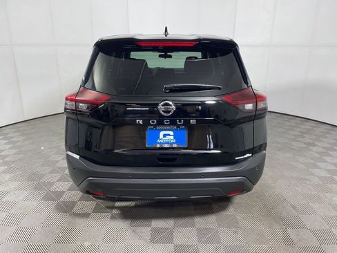 Used 2021 Nissan Rogue S image 6
