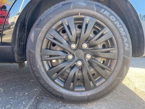 Used 2020 Kia Soul LX image 20