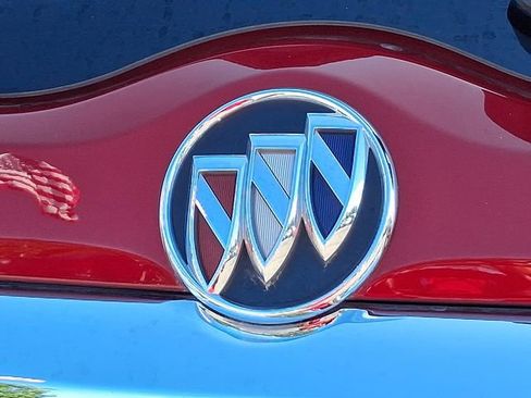 Used 2024 Buick Enclave Premium image 34