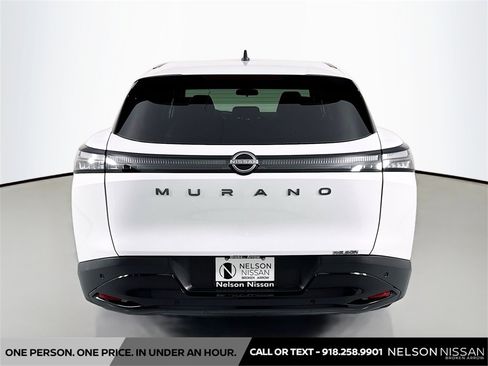 New 2025 Nissan Murano SV image 6
