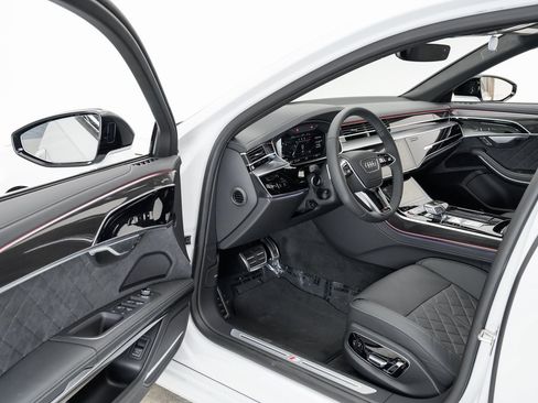 New 2025 Audi S8 image 7