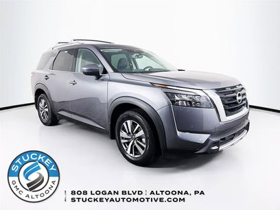 Used 2025 Nissan Pathfinder SL
