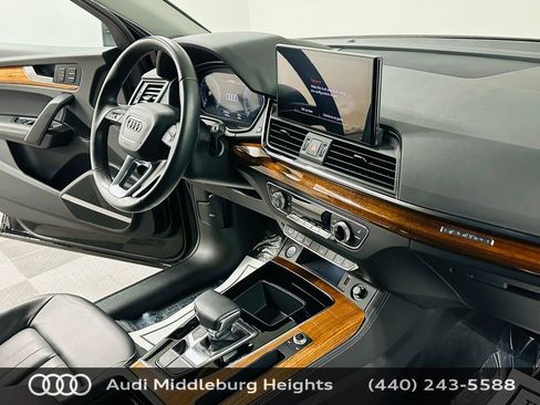 Certified 2023 Audi Q5 2.0T Premium Plus w/ Premium Plus Package image 10