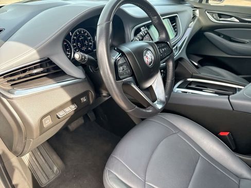 Used 2024 Buick Enclave Premium image 16
