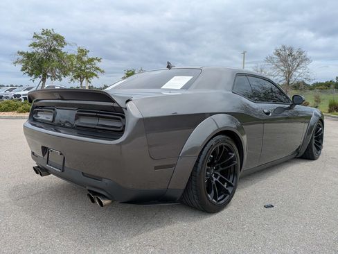 Used 2020 Dodge Challenger SRT Hellcat Redeye RWD image 5