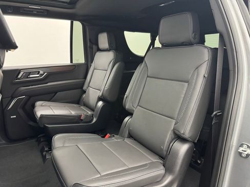 New 2026 GMC Yukon XL Denali w/ Denali Reserve Package AWD/4WD image 47