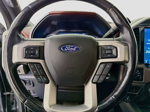 Used 2022 Ford F350 Platinum w/ FX4 Off-Road Package image 12