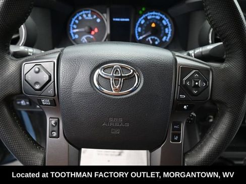 Used 2019 Toyota Tacoma TRD Sport AWD/4WD image 12