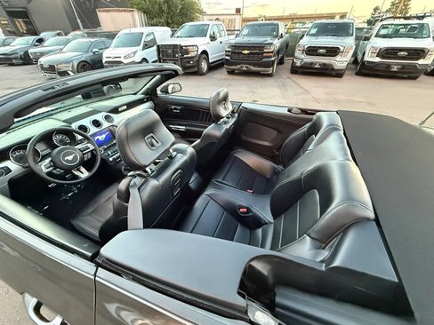Used 2016 Ford Mustang GT Premium w/ Equipment Group 401A RWD image 13
