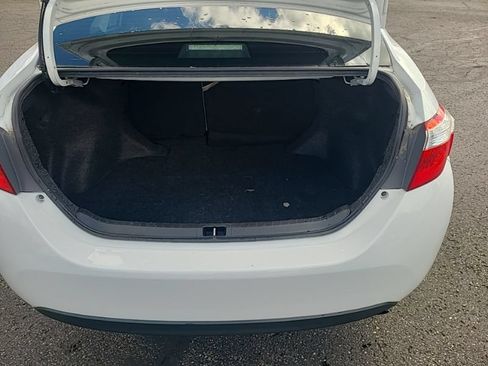Used 2016 Toyota Corolla LE FWD image 11