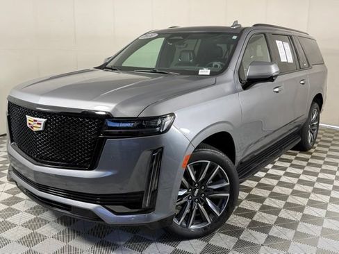 Used 2021 Cadillac Escalade ESV Sport RWD image 1
