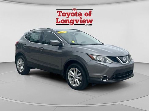 Used 2019 Nissan Rogue Sport SV w/ Technology Package FWD image 7