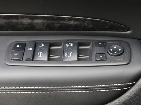 Used 2024 Dodge Durango SRT AWD/4WD image 14