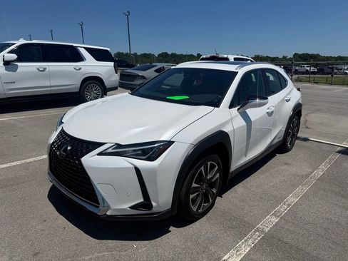Used 2021 Lexus UX 250h w/ Accessory Package (Z2) AWD/4WD image 2