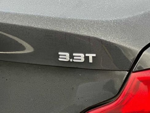 Used 2020 Genesis G70 3.3T w/ Prestige Package image 9