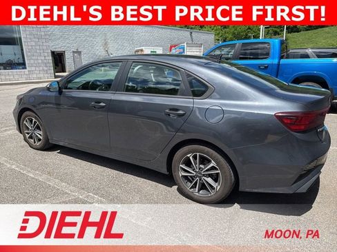 Used 2023 Kia Forte LXS FWD image 2