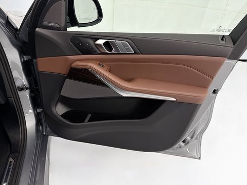 New 2026 BMW X7 xDrive40i w/ Executive Package image 24