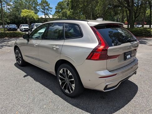 New 2026 Volvo XC60 B5 Plus w/ Protection Package Premier image 6