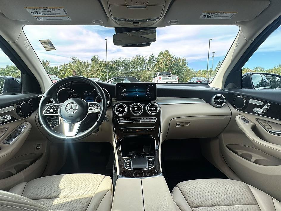 Used 2022 Mercedes-Benz GLC 300 image 28