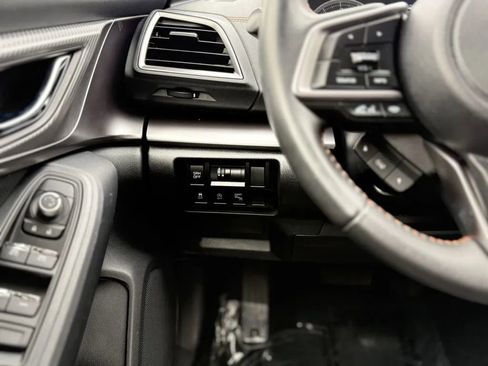 Used 2023 Subaru Crosstrek 2.5i Limited image 19