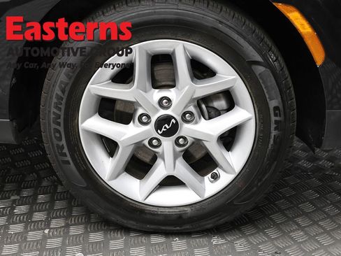 Used 2024 Kia Soul LX w/ Option Group 015 image 31