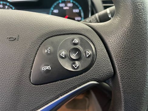 Used 2018 Chevrolet Impala LS FWD image 12