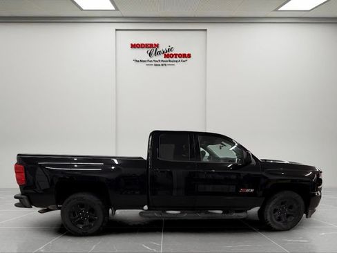 Used 2019 Chevrolet Silverado 1500 LT w/ All Star Edition AWD/4WD image 8