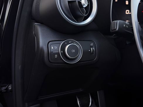 New 2025 Alfa Romeo Giulia w/ Driving Assist Package image 15