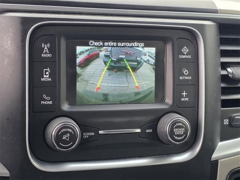 Used 2018 RAM 3500 Big Horn image 13