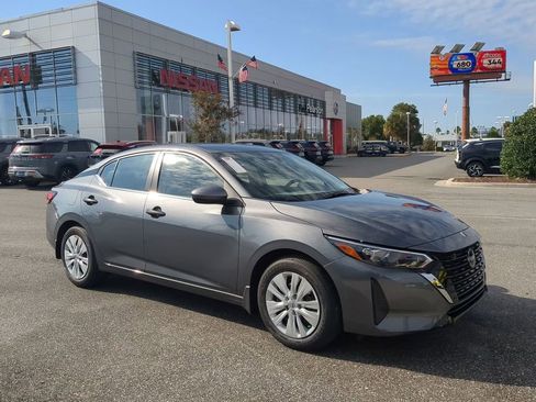 New 2025 Nissan Sentra S image 2