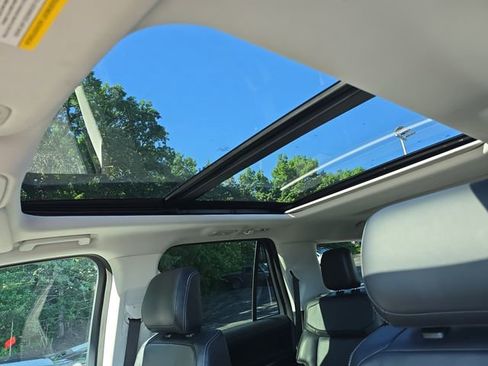 Certified 2025 Ford Expedition Max Platinum AWD/4WD image 33