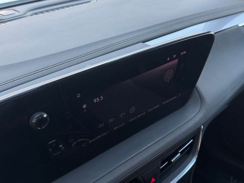 Used 2025 Buick Encore GX Preferred image 18