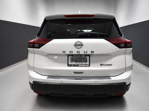 Certified 2024 Nissan Rogue SV w/ SV Premium Package image 8