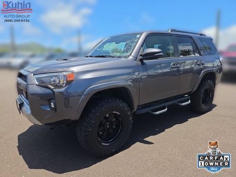 Used 2023 Toyota 4Runner TRD Off-Road Premium AWD/4WD image 2