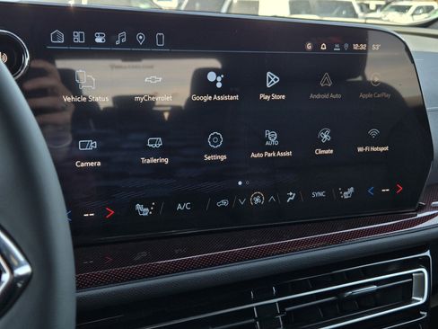 New 2026 Chevrolet Traverse Z71 w/ Enhanced Driving Package image 12