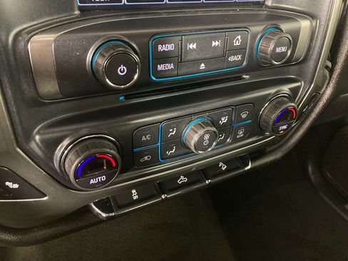 Used 2018 Chevrolet Silverado 1500 LT w/ All Star Edition image 9